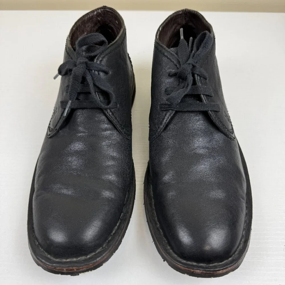 EUC John Varvatos Black Leather Lace Up Chukka Boots